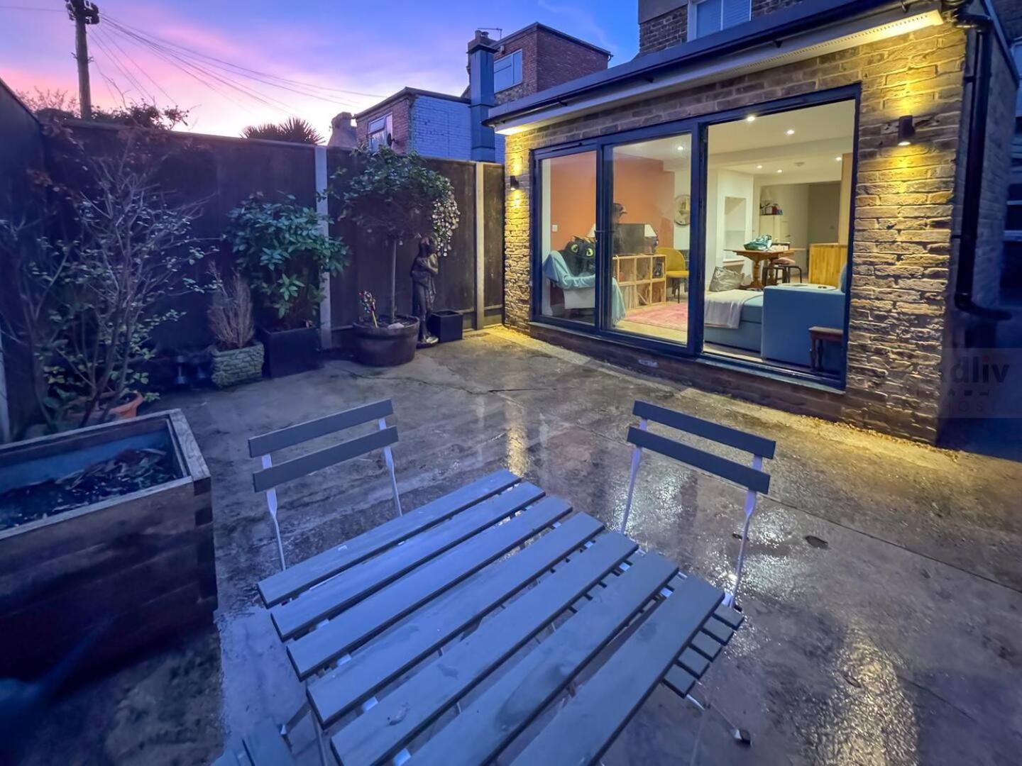 Holiday home Modern Maisonette Close To By Adliv Margate